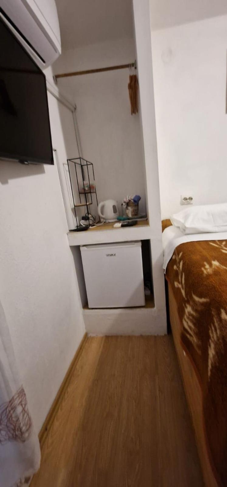 Apartment And Rooms Lucica Komiža Dış mekan fotoğraf